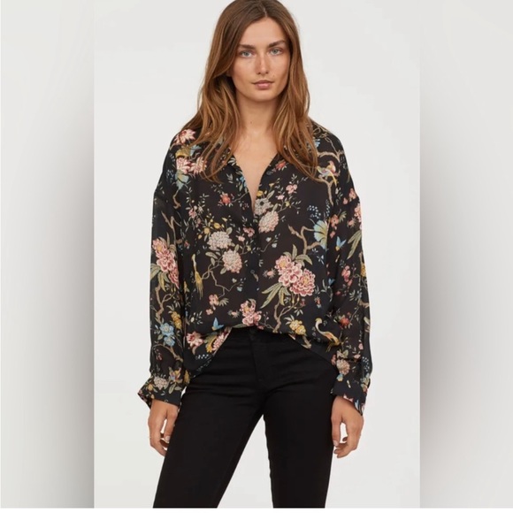 H&M Tops - H&M Floral Top